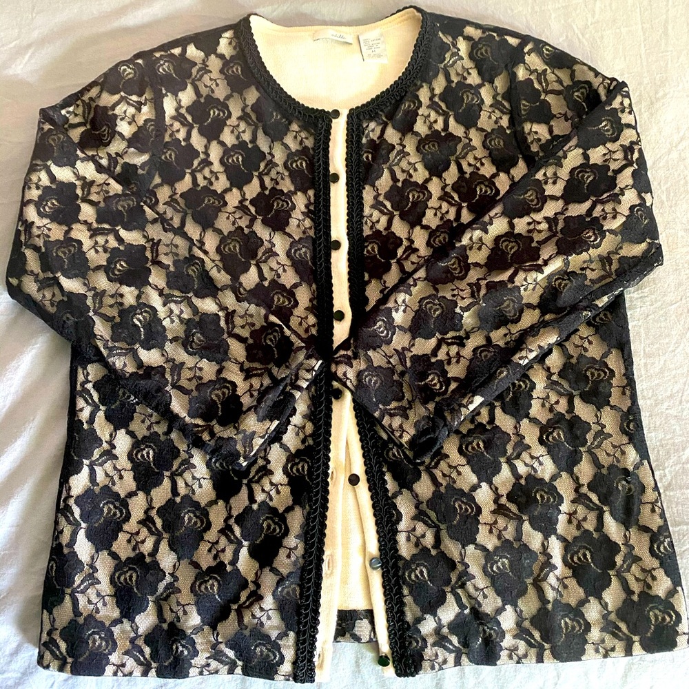 Beautiful Odille cardigan lace sweater